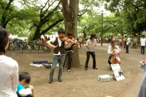 Un quatuor rock de musique classique à Kichijôji