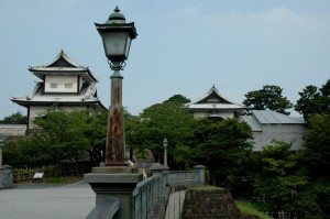 Le château de Kanazawa au Japon