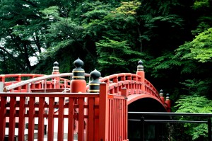 Le pont sacré Shinkyo à Nikko, au Japon